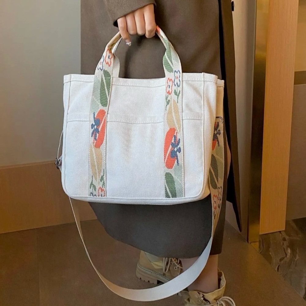Women's 1 Piece Solid Color Canvas Tote Bag Multi-pocket
Color: Ivory